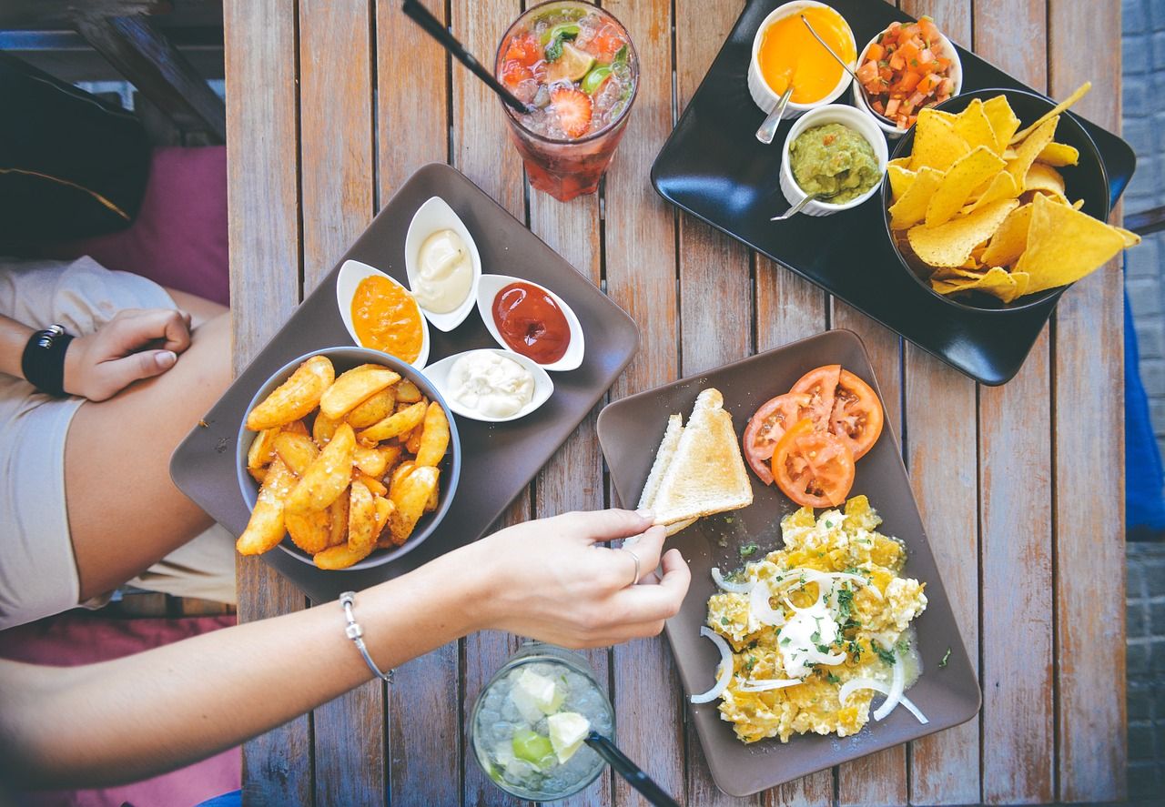 Queen’s University Hypermodal project reveals the inefficiencies of your dinner table